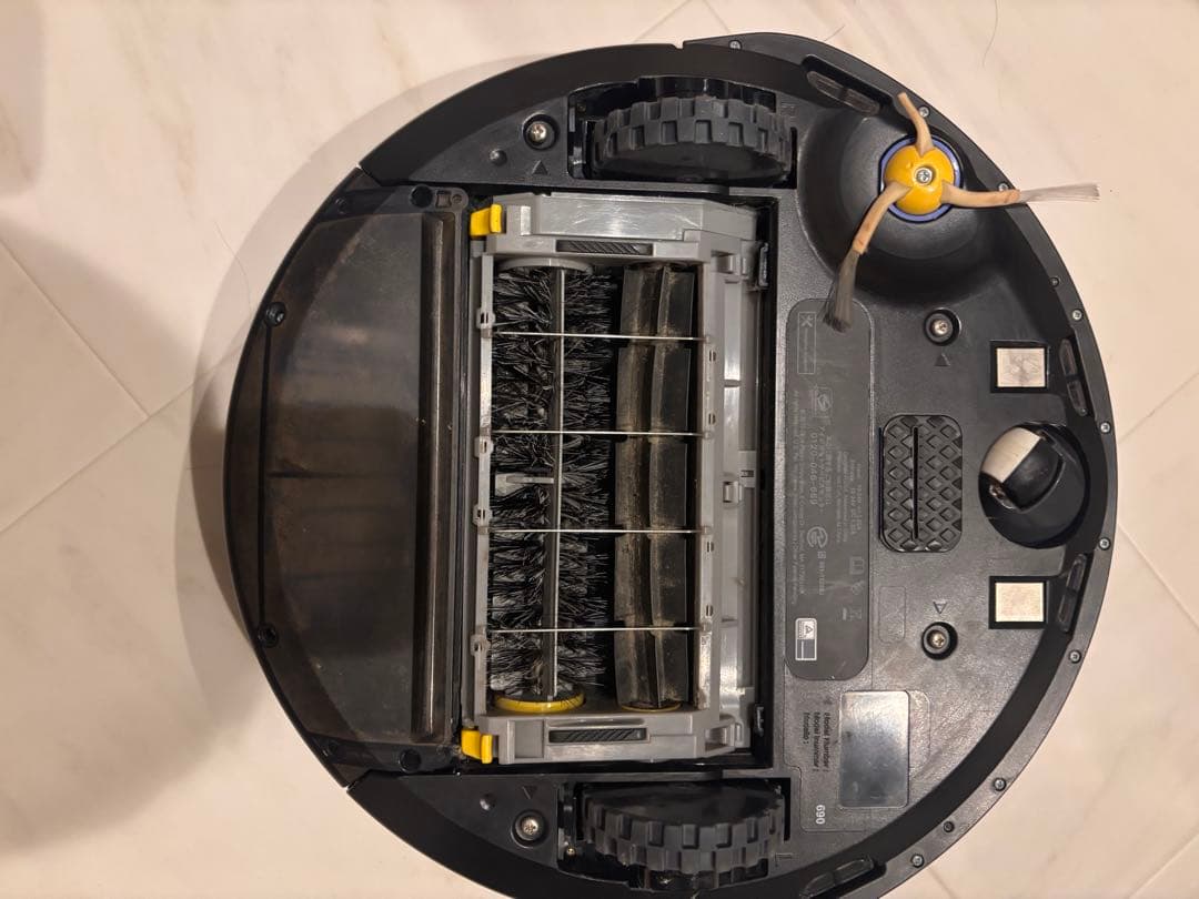 【売り切り価格】iRobot Roomba ロボット掃除機本体　ルンバ690