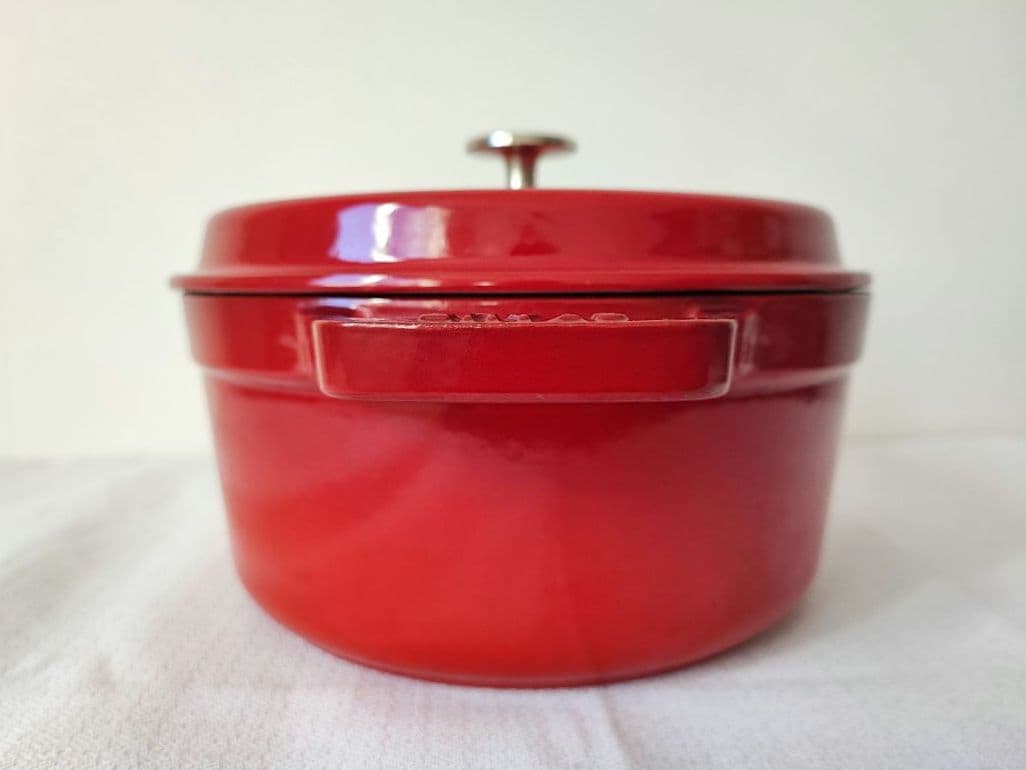 staub　ピコココットラウンド 22 チェリー