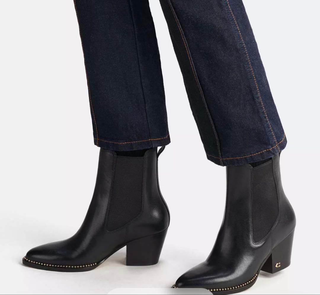 【COACH】新品ショートブーツ ピアス ブーティー ブラック 黒5.5C/23