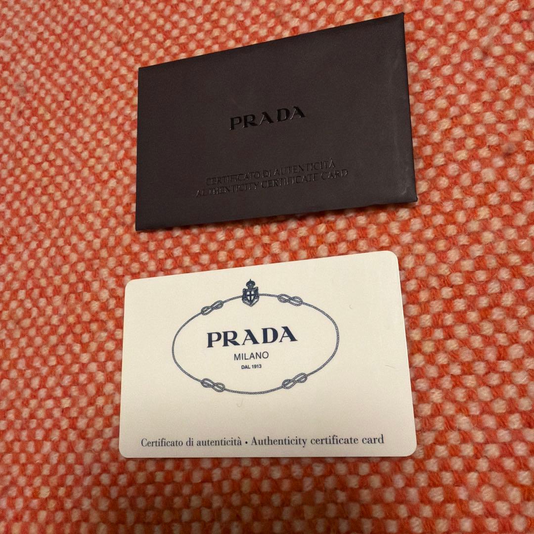 PRADA プラダレザーショルダーバックBR3274