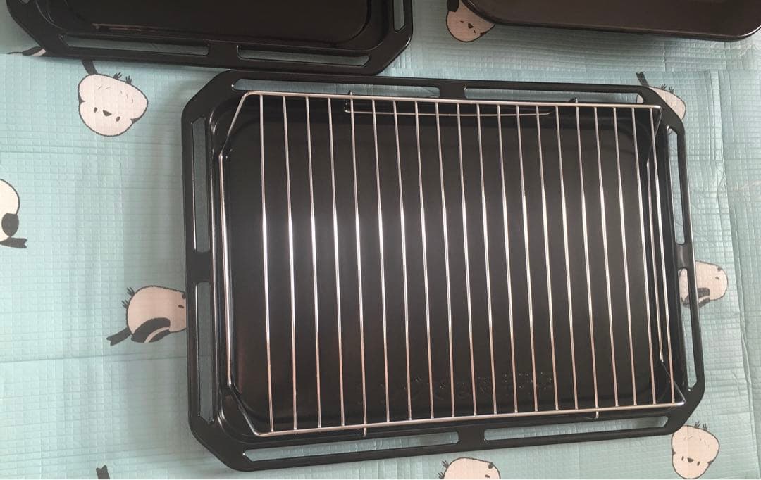 【新品未使用】東芝　石窯ドーム ER-D7000B（K) 角皿2枚 焼網 深皿