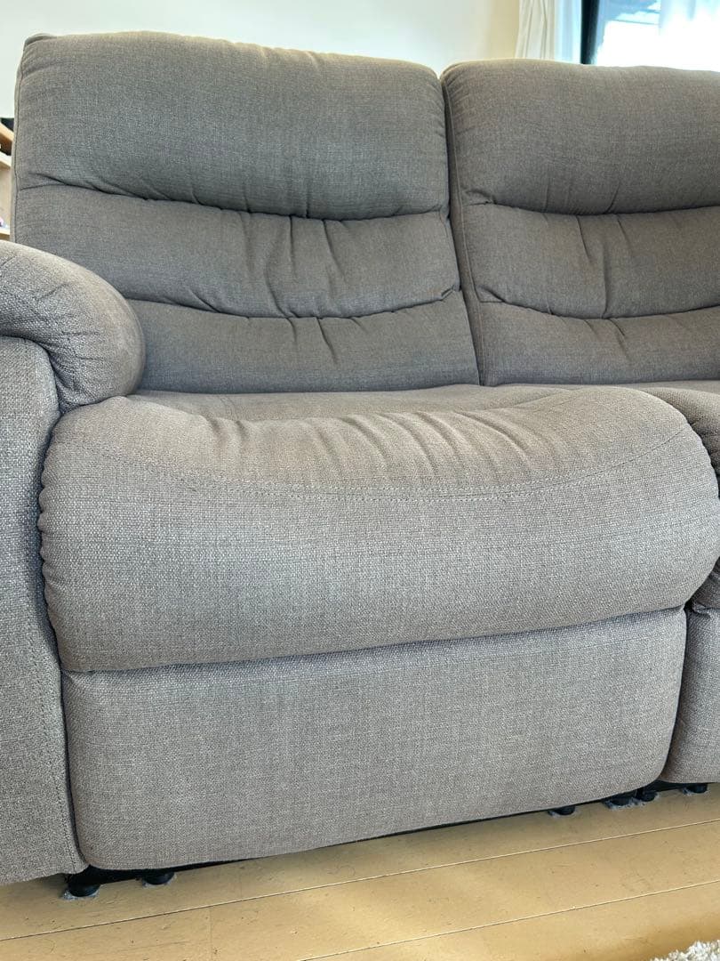 【値下げ交渉OK！】ニトリ電動リクライニングソファ　2人掛けソファ　ビリーバー3