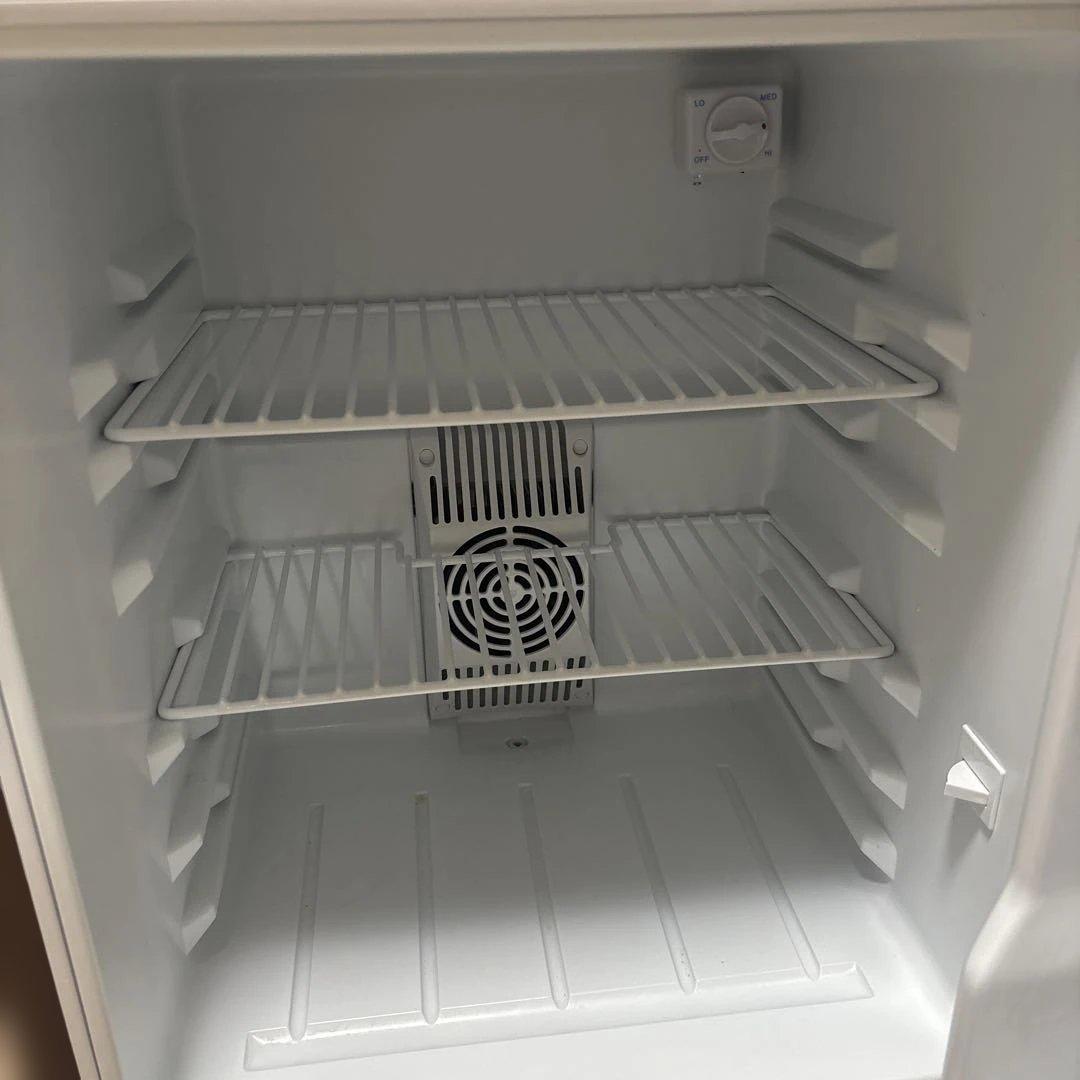 sunruck ペルチェ式2023年製「冷庫さん」ウッド調　説明書付き冷蔵庫