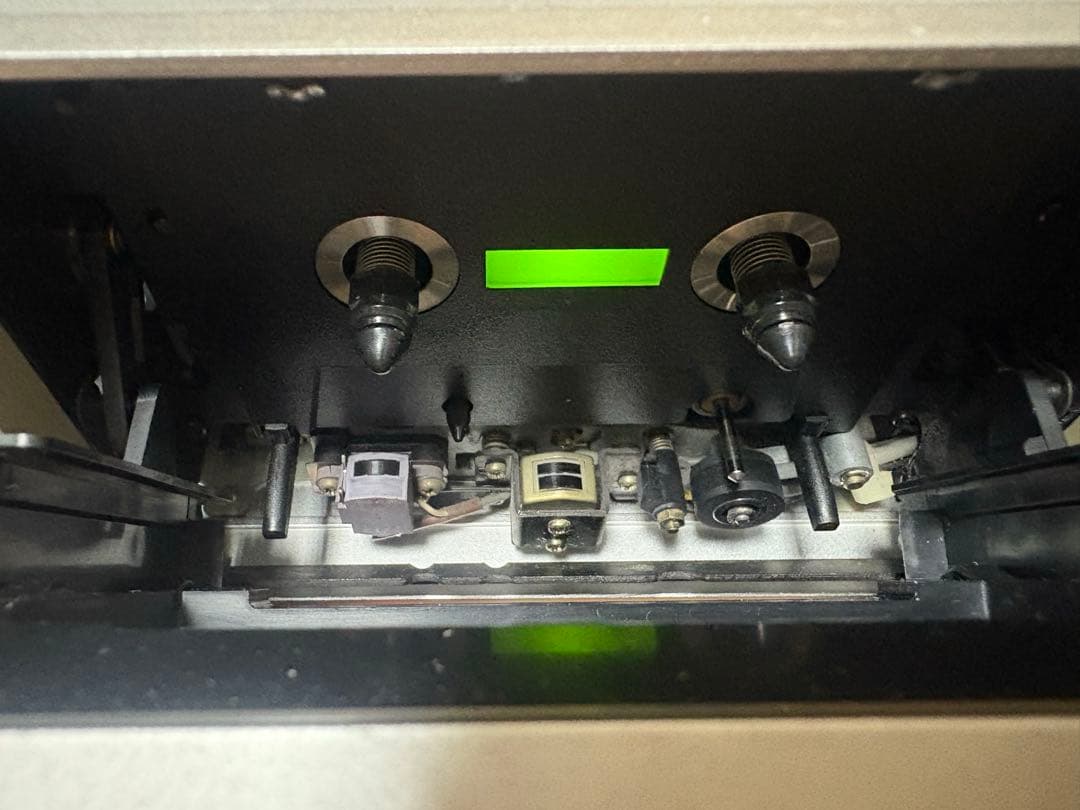 AKAI カセットデッキ GX-F51