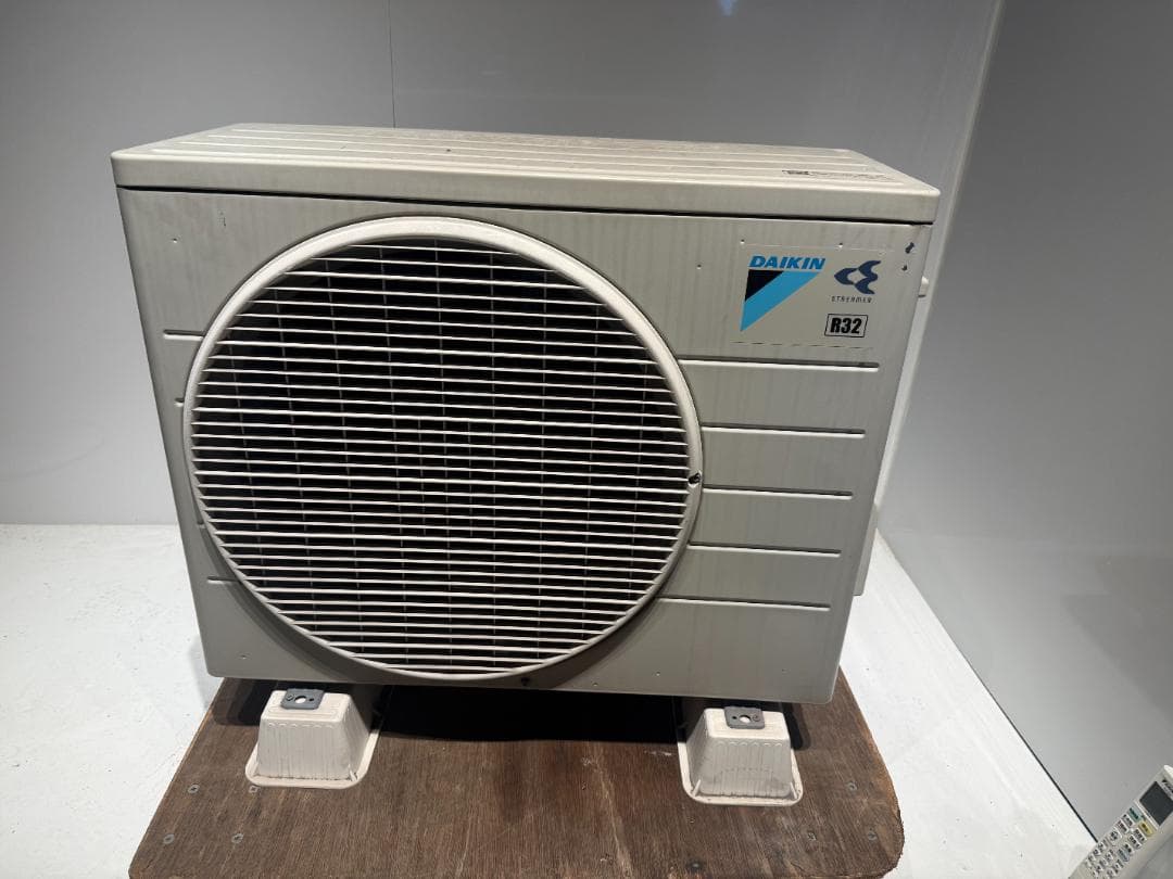 219　DAIKIN　2018年製エアコン　10～12畳用