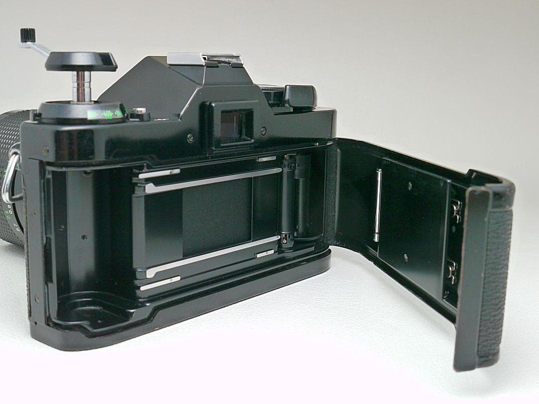 Canon AE-1 PROGRAM FD 35-70mm付 動作OK 中古良品