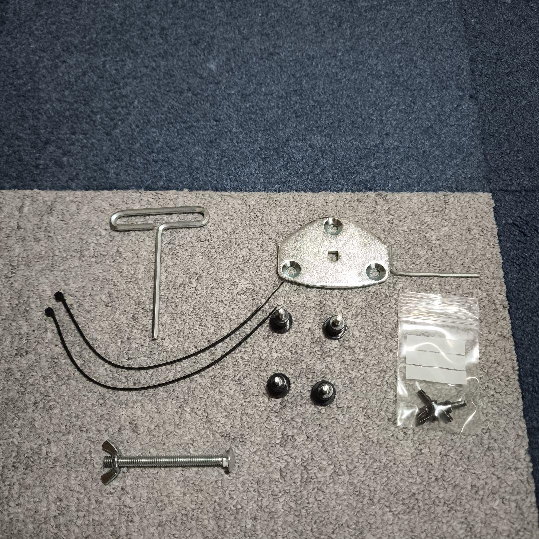 amazon basics モニターアーム 黒 エルゴトロンOEM