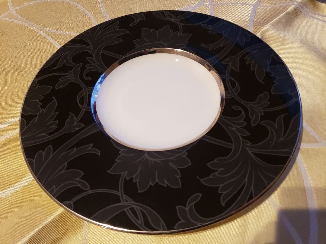 美品　ナルミ　28センチ　4枚です。