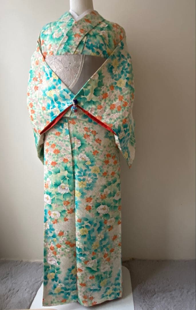 happy smileさま レトロモダン　春爛漫な雰囲気の小紋　正絹　袷