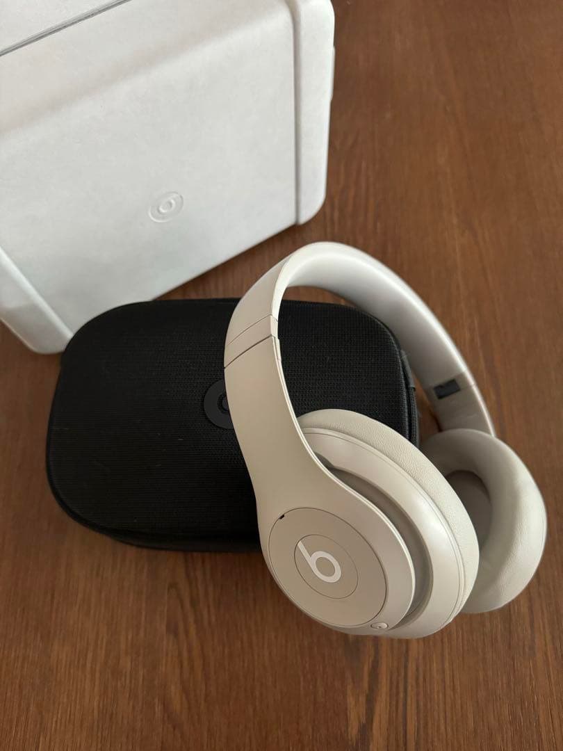 Beats Studio Pro サンドストーン　一回使用