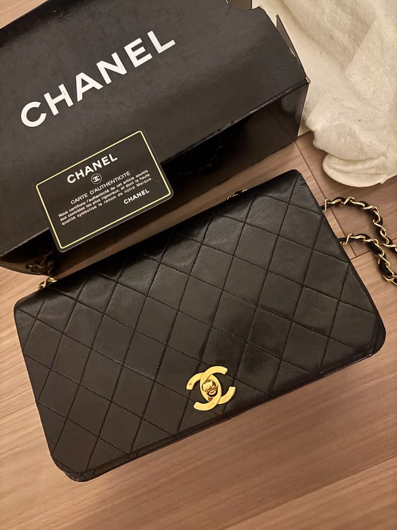 専用　シャネル　マトラッセ　ショルダーバッグ　ヴィンテージ　フルフラップ