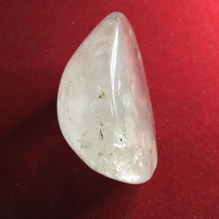 虹入り水晶　デンドリチッククォーツ　ヒマラヤ水晶　置物 580g 手のひらサイズ