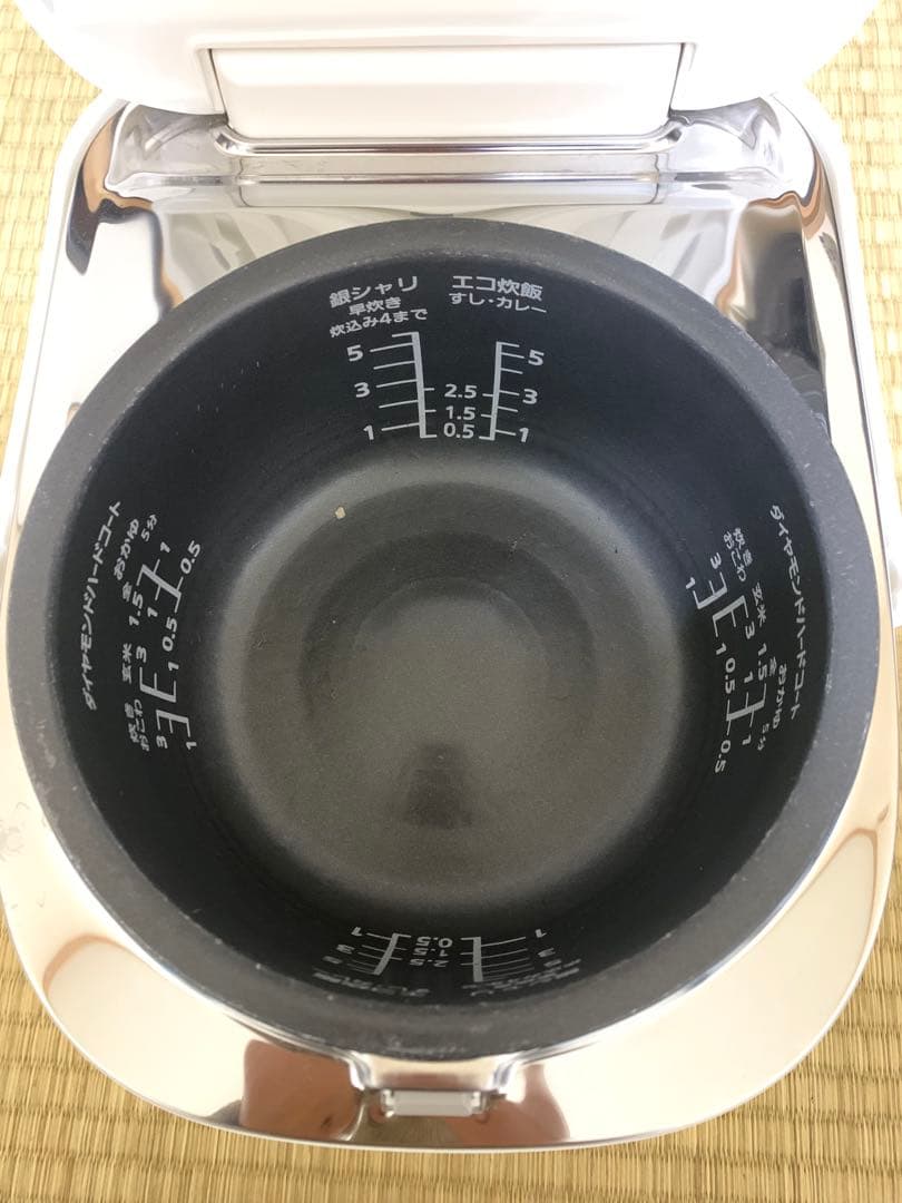 Panasonic IHジャー炊飯器 おどり炊きSR-HX108 5.5合