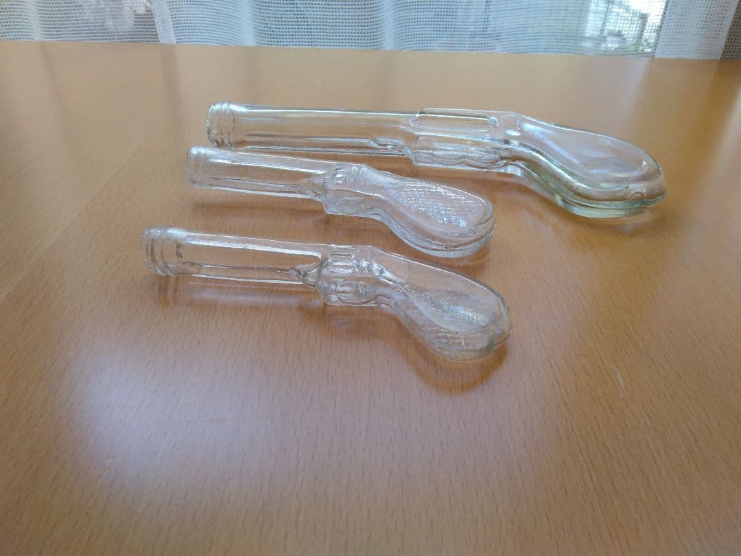 ル*カ様 レトロ瓶☆ピストル型金平糖瓶大小3個セット・昭和レトロ・菓子玩具瓶・コ