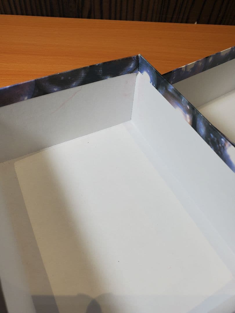 ロレックス　赤　ケース