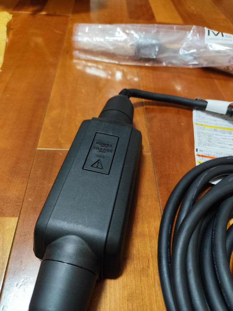 G9060-76010 トヨタ　LEXUS　EV充電ケーブル 付属100V電源