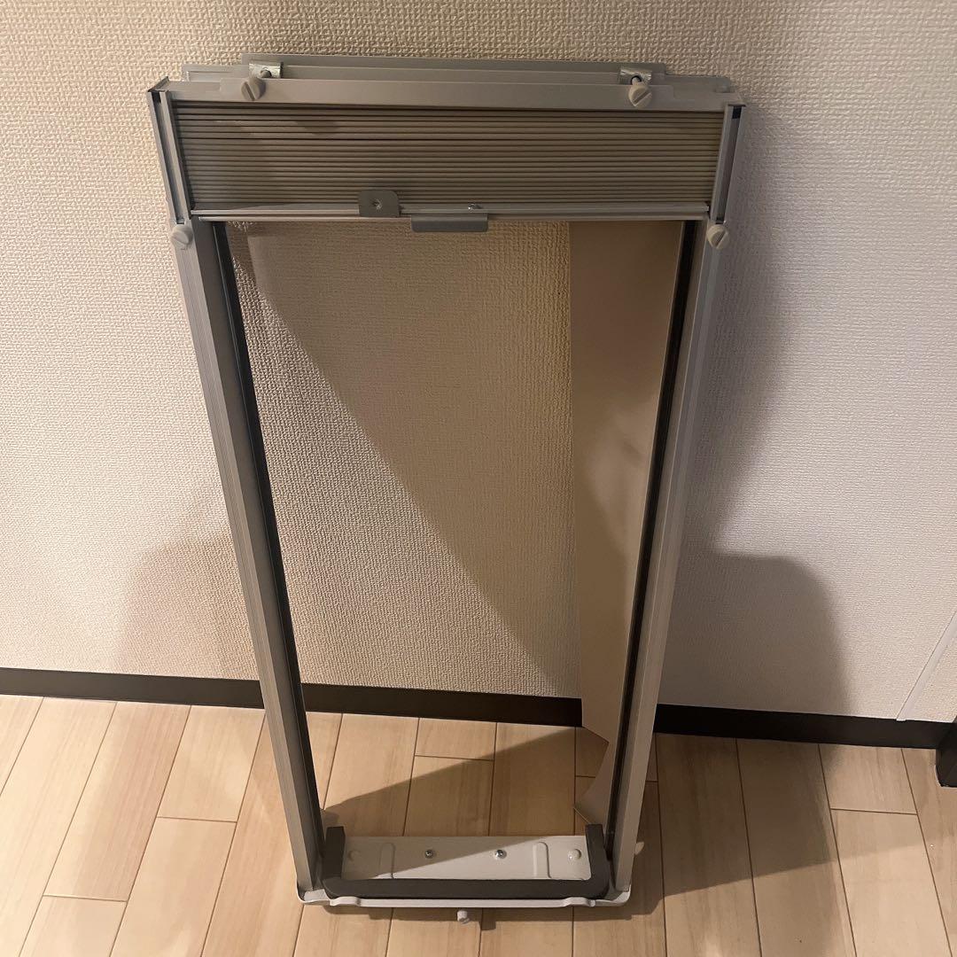 窓枠未使用　ハイアール窓エアコン　21年