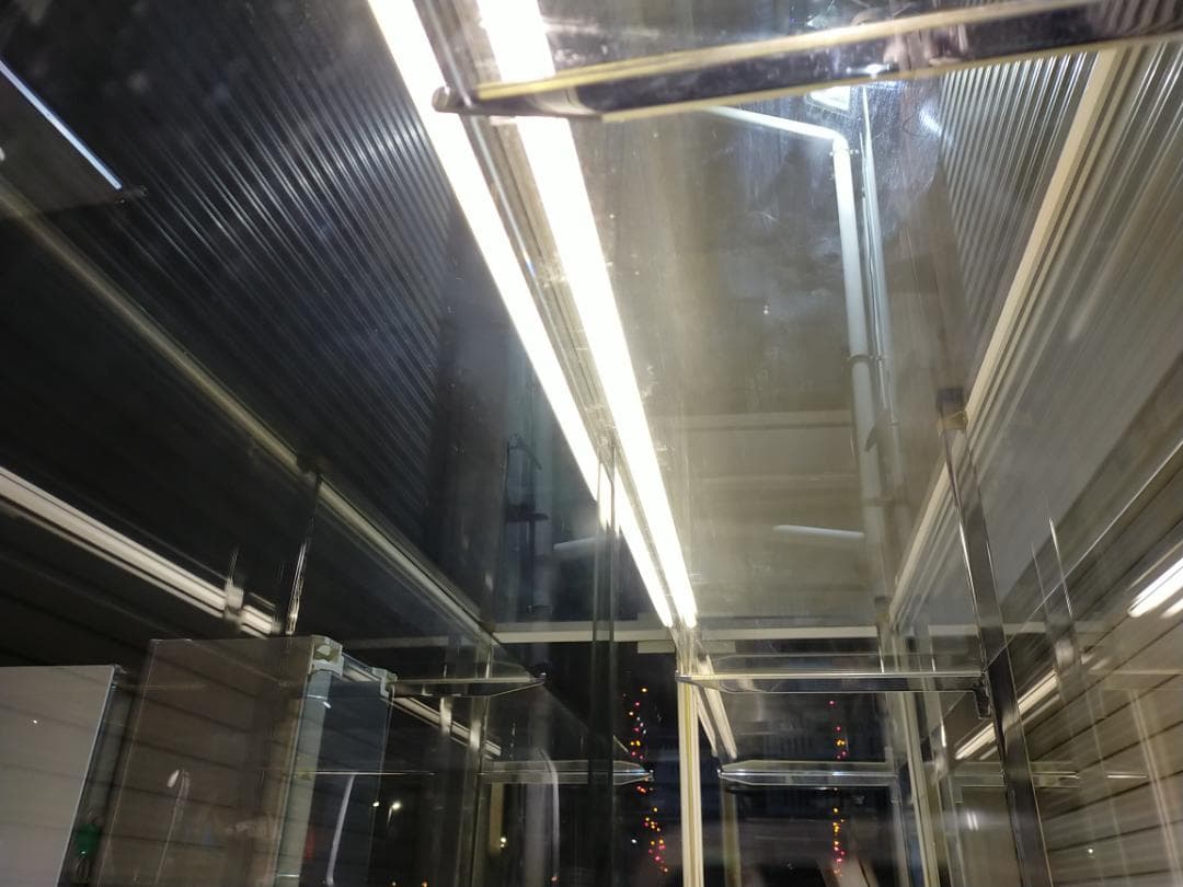 (引取限定）タカヤマ製☆陳列用ガラスショーケース☆2段式☆収納☆(照明付き)