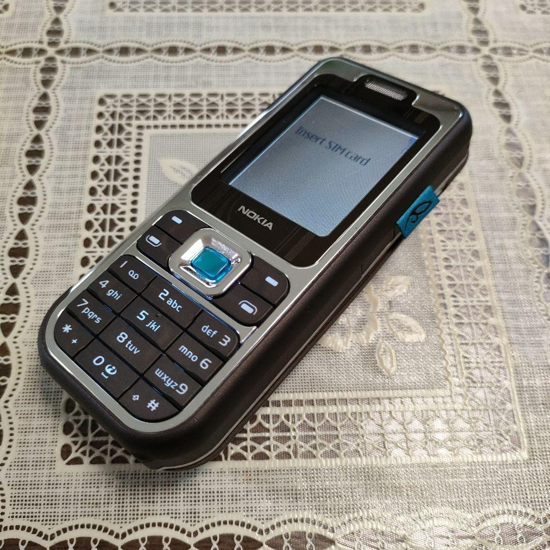 \"未使用\" NOKIA携帯電話『7360』ドイツ製　本体、純正バッテリー付