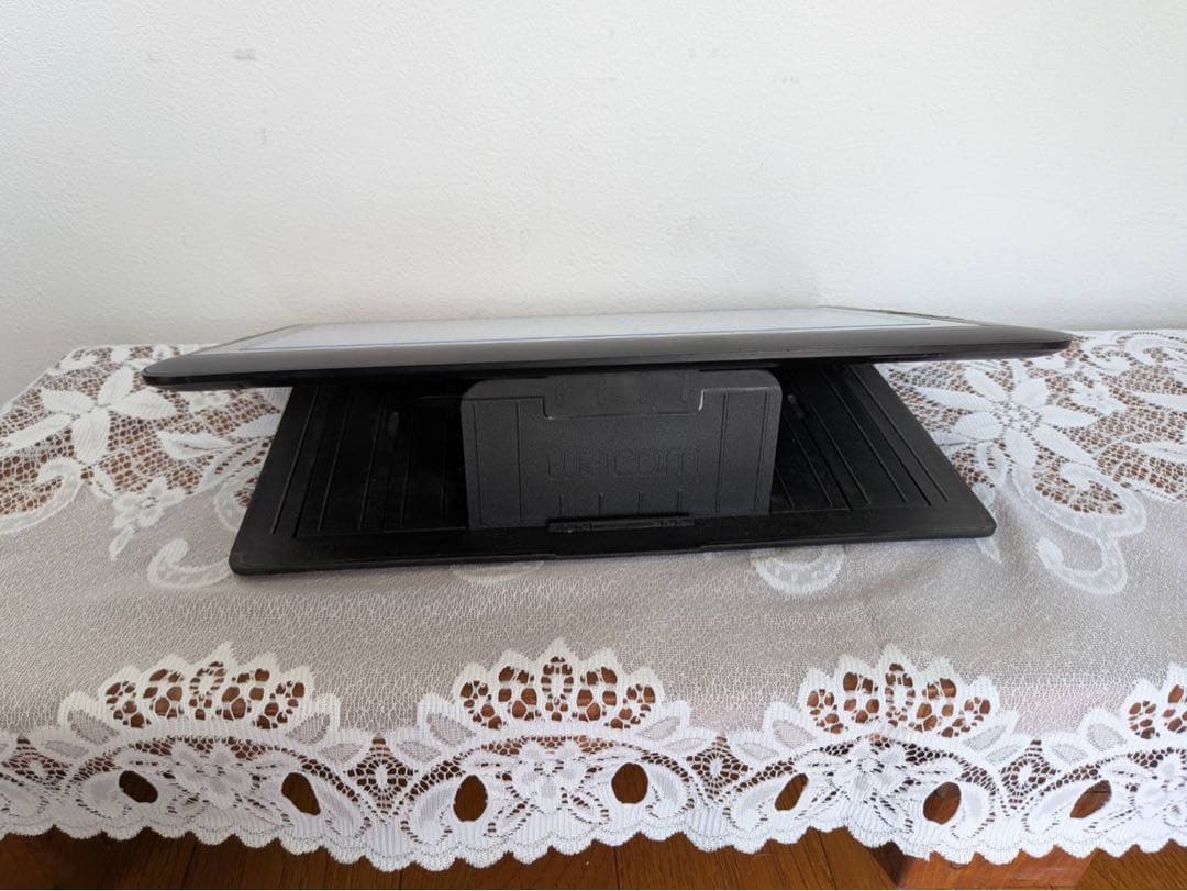 Wacom Cintiq 13HD 本体