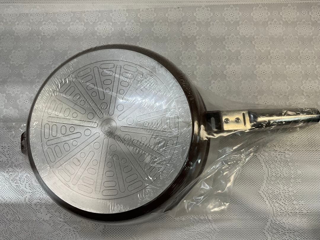 アサヒ軽金属オールパン　未使用 アルミニウム フライパン ガラス蓋付き