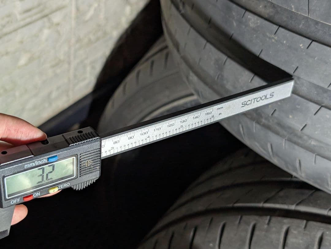 ナ*オ様 ヨコハマ アドバンレーシング RS 19インチ PCD 120