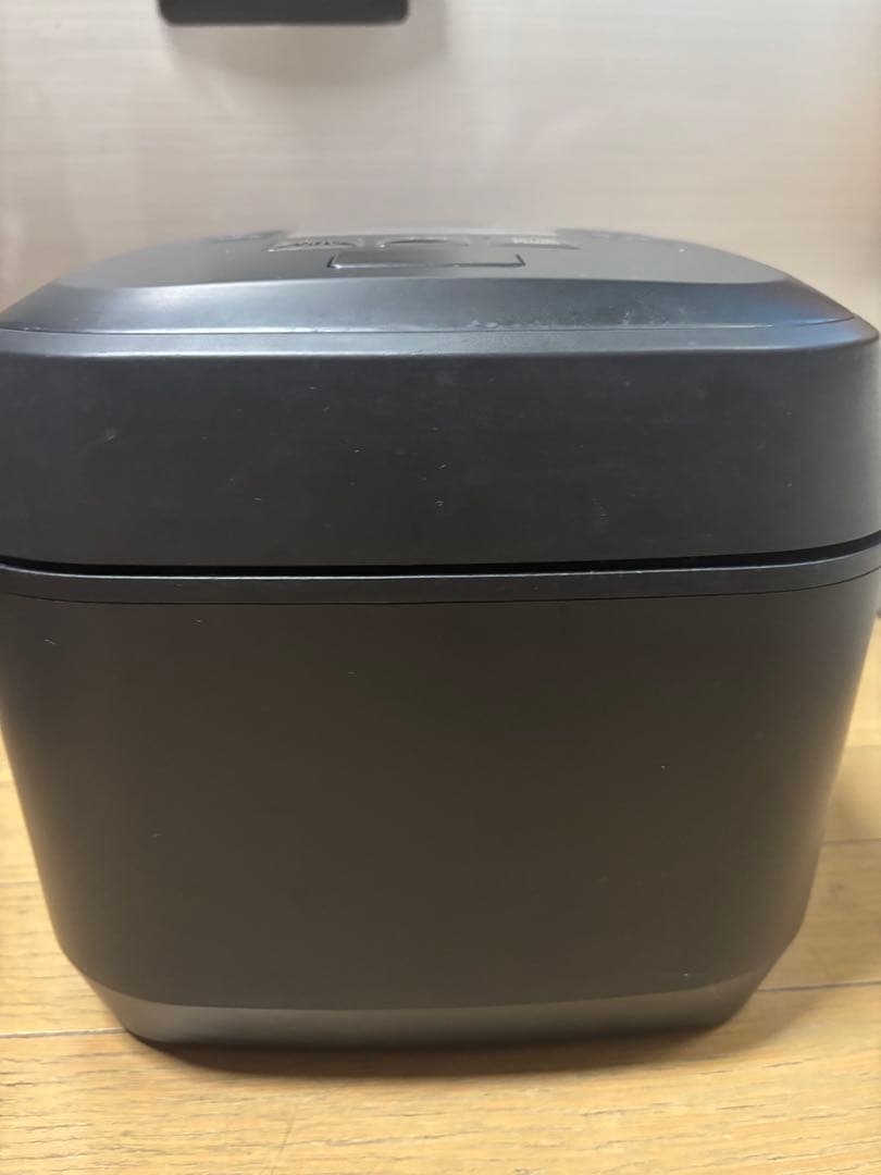 日立 炊飯器 RZ-V100GM ブラック 5.5合炊き 2023年製