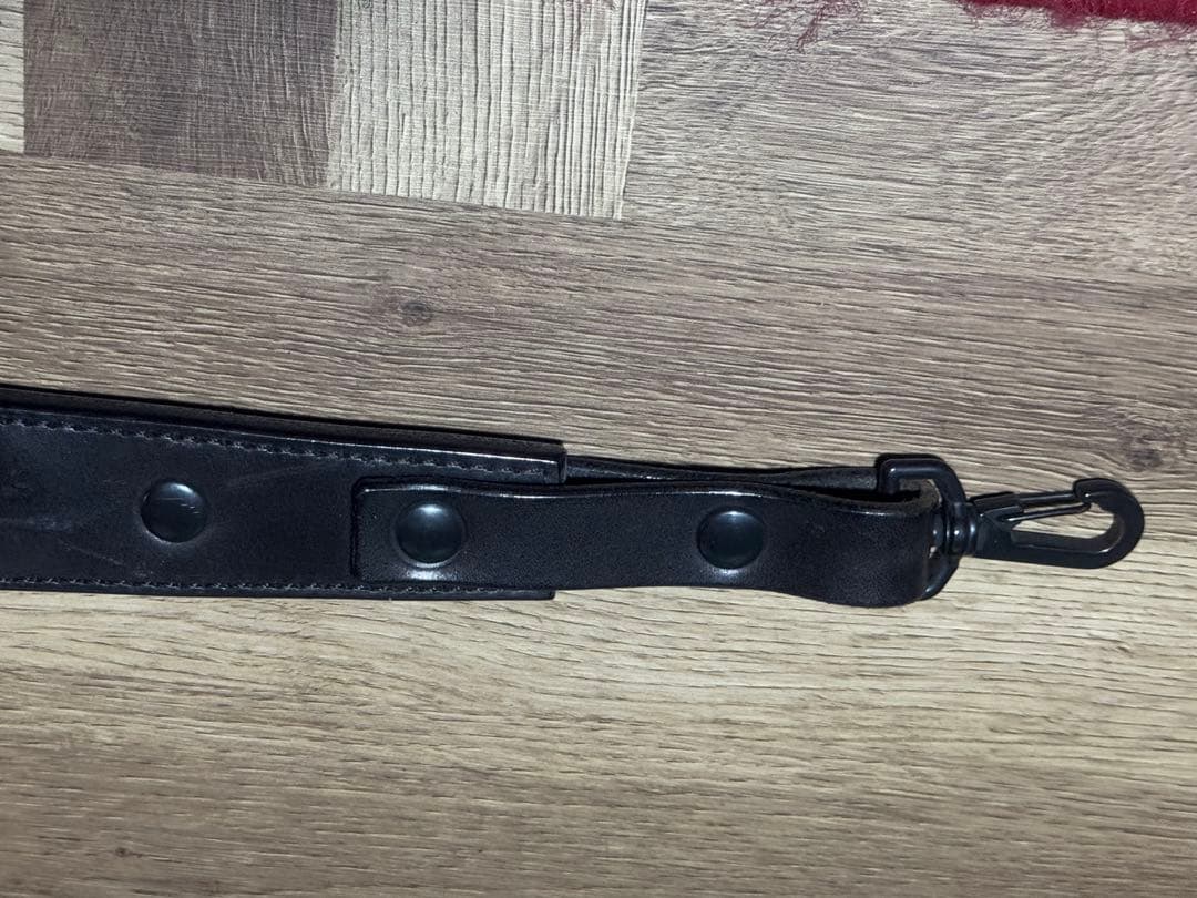 BLACK MEANS キーホルダー スラッパー ロング　スタッズ レザー