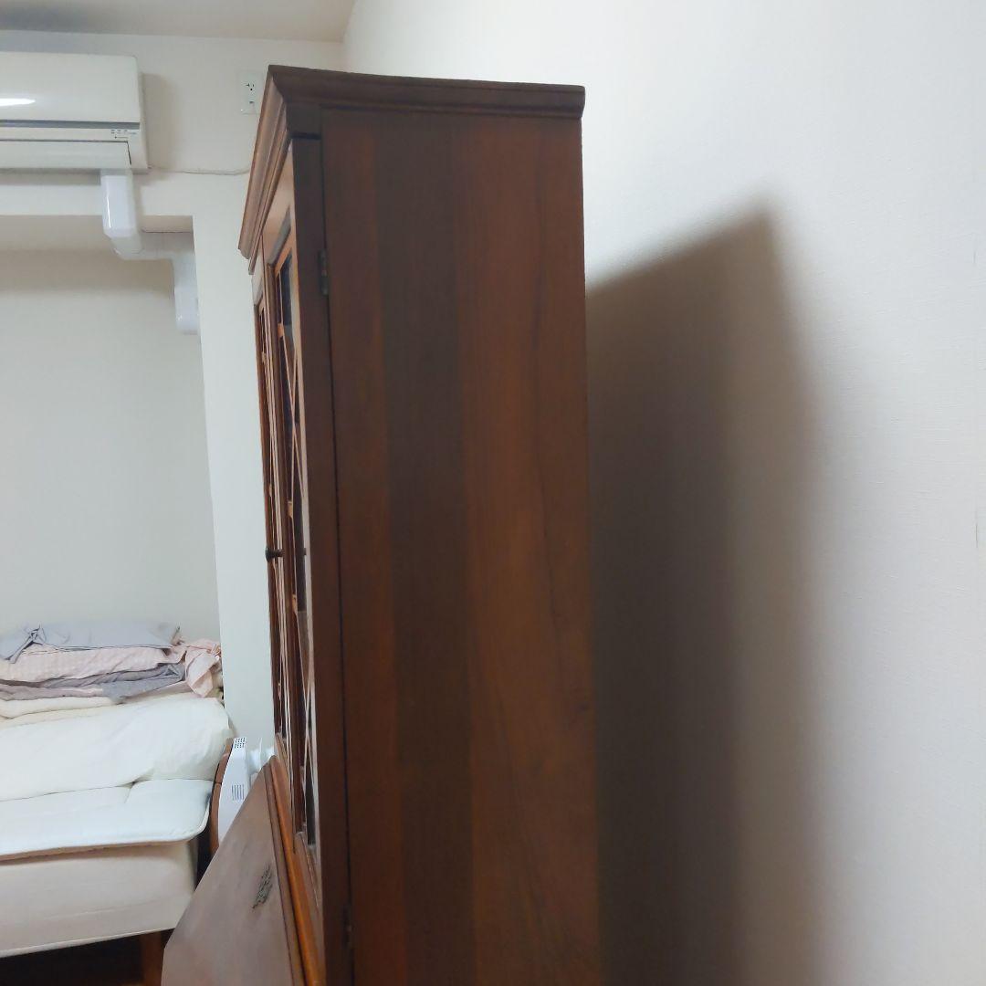 アンティーク 木製キャビネット ガラス扉付き