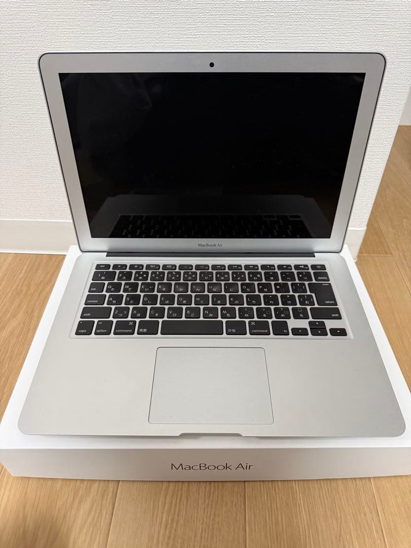 MacBook Air 13インチ シルバー 充電器付き