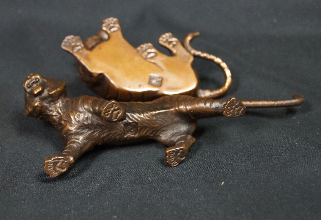 蝋型鋳銅 置物 村田宏作 寅 虎 とら 夫婦虎 ペア 虎一対置物銅像