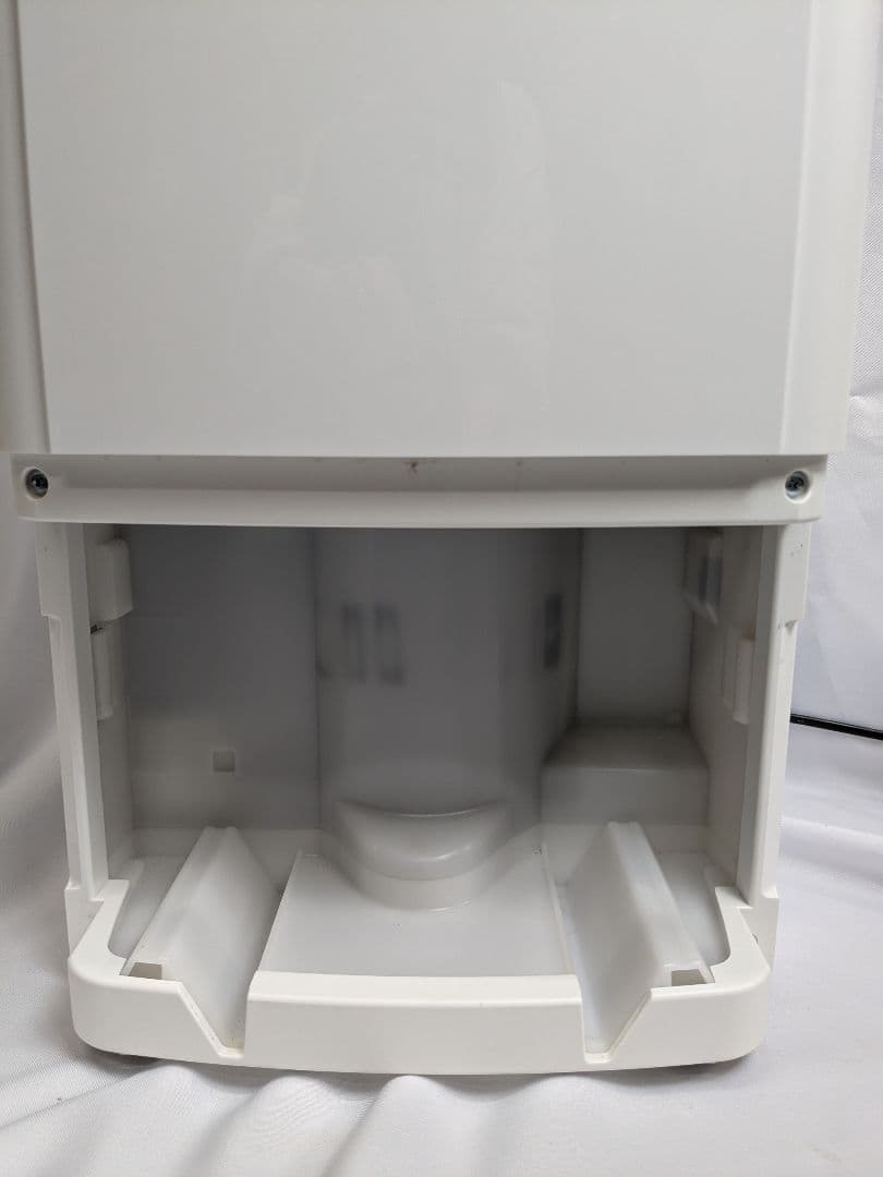 2022年製 アイリスオーヤマ 空気清浄機能付き除湿機 ホワイト