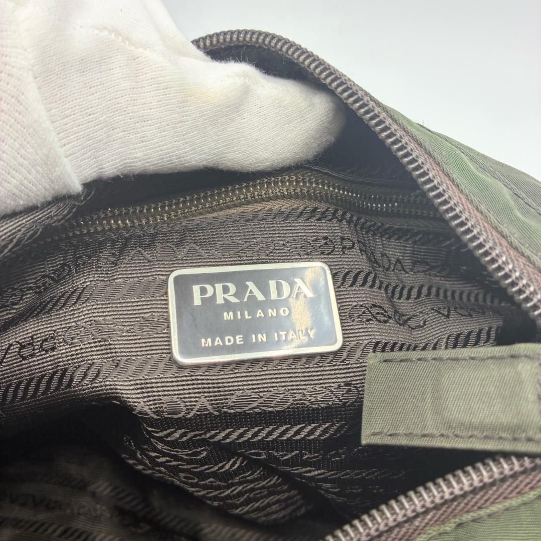PRADA プラダ ナイロン ショルダーバッグ カーキ A1359C2