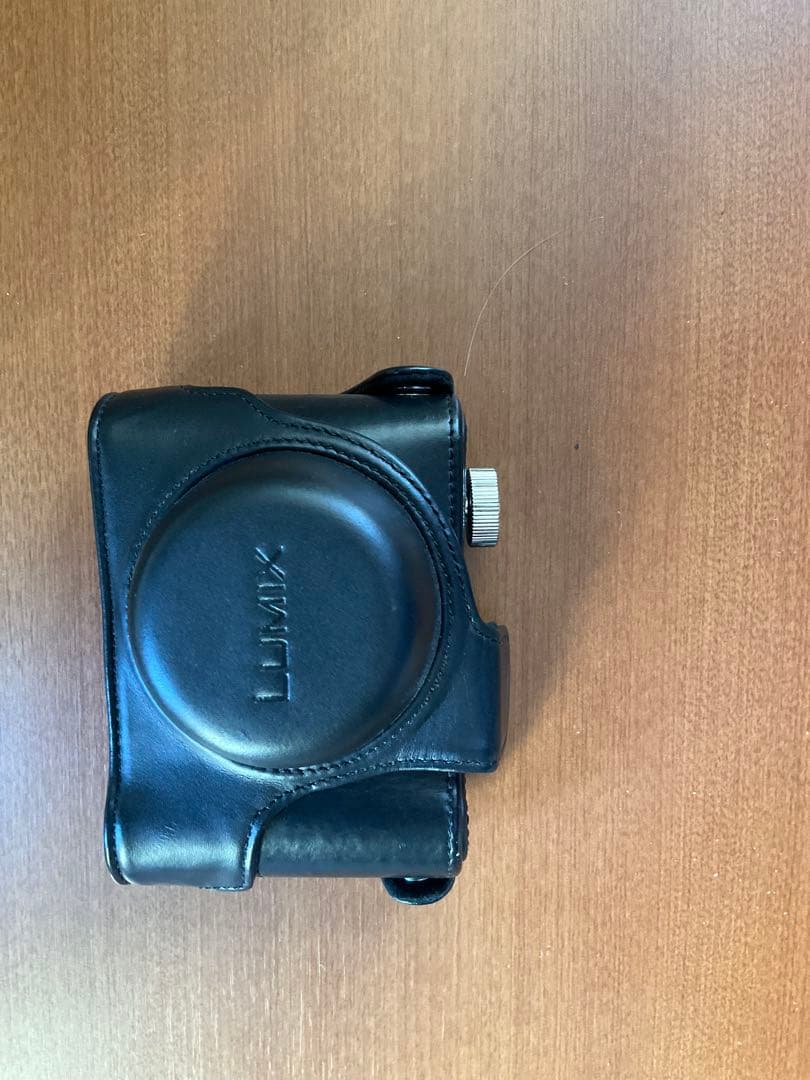 コンパクトデジカメ DMC-LX7 レザーケース、EVF、MCプロテクター付