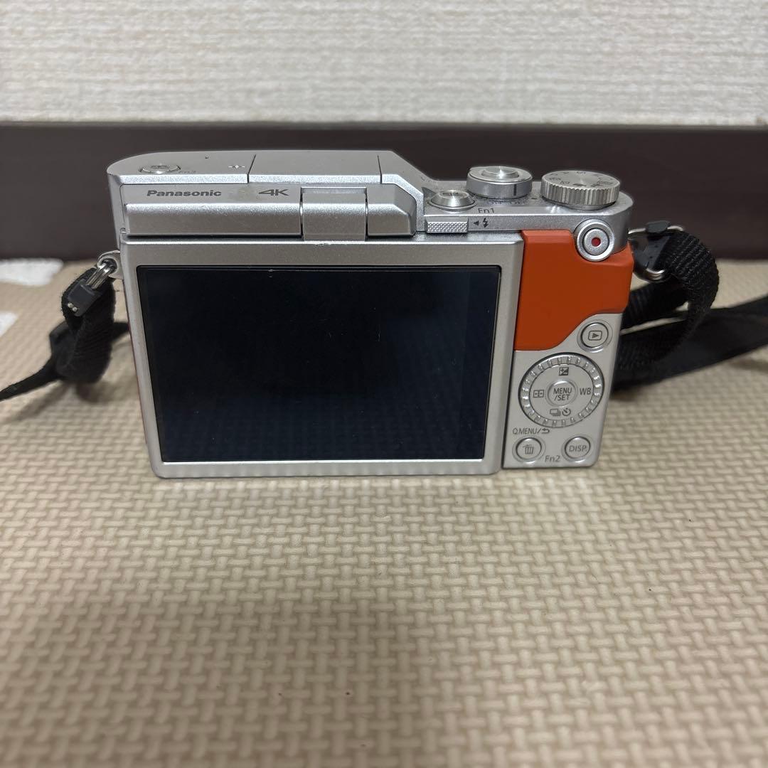 PANASONIC パナソニック　LUMIX DC-GF9W ダブルズーム