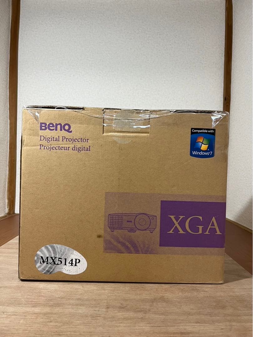 BenQ デジタルプロジェクター