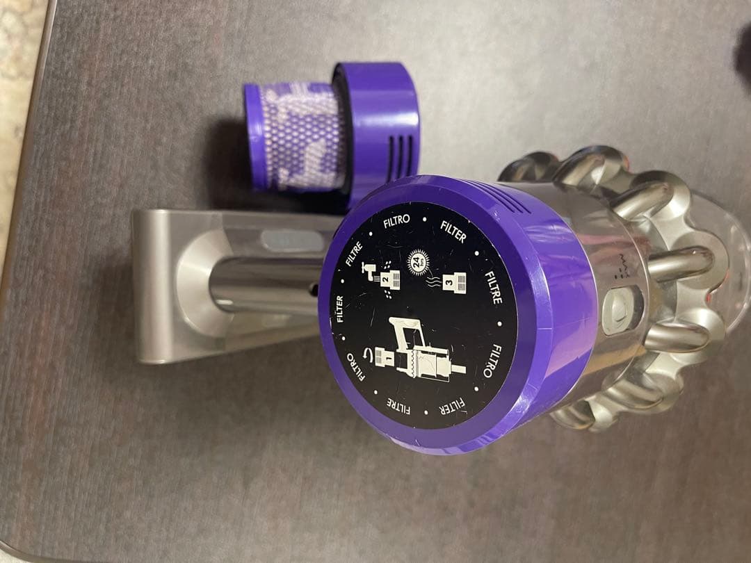 【美品】Dyson Cyclone V10 sv12エコーモード68分