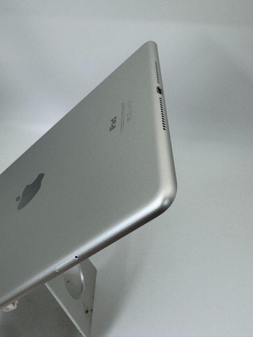 iPad mini4 64gb シルバー