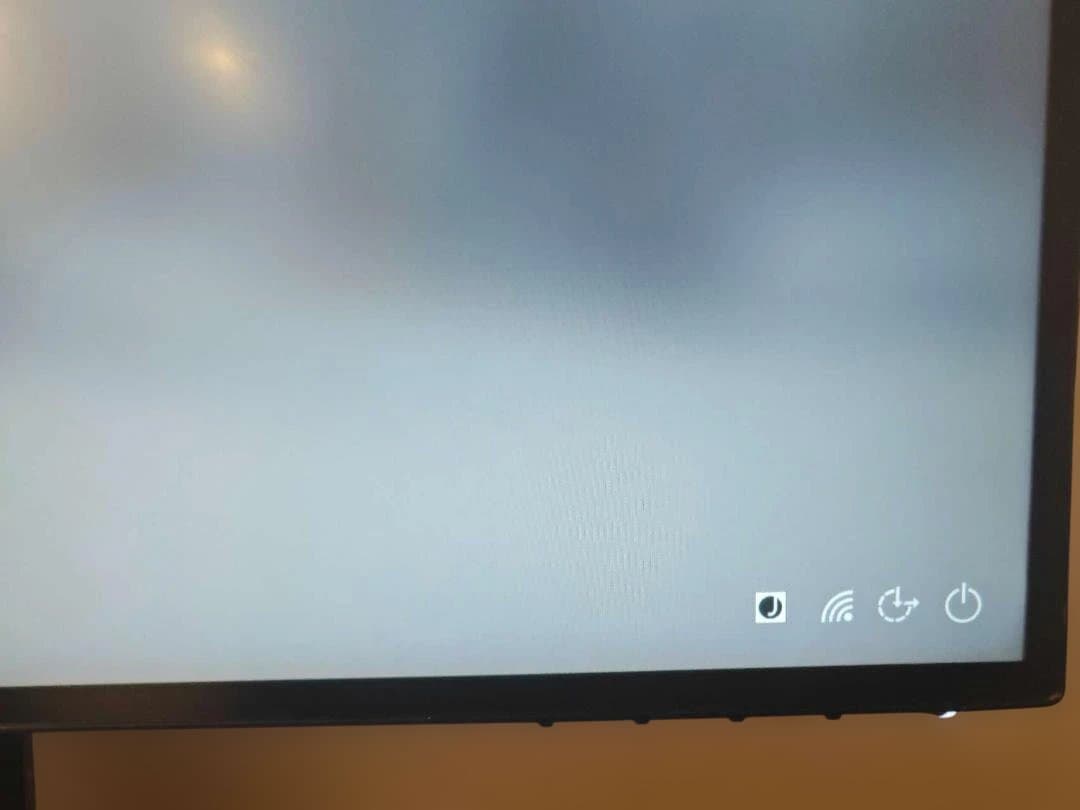 Dell 4Kモニター 27インチ U2718QM