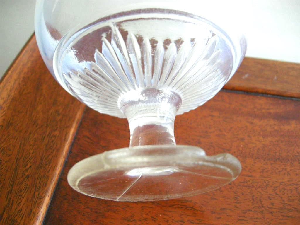 乳白色ガラス　コンポート　氷コップ　2ケセット　欠けあり