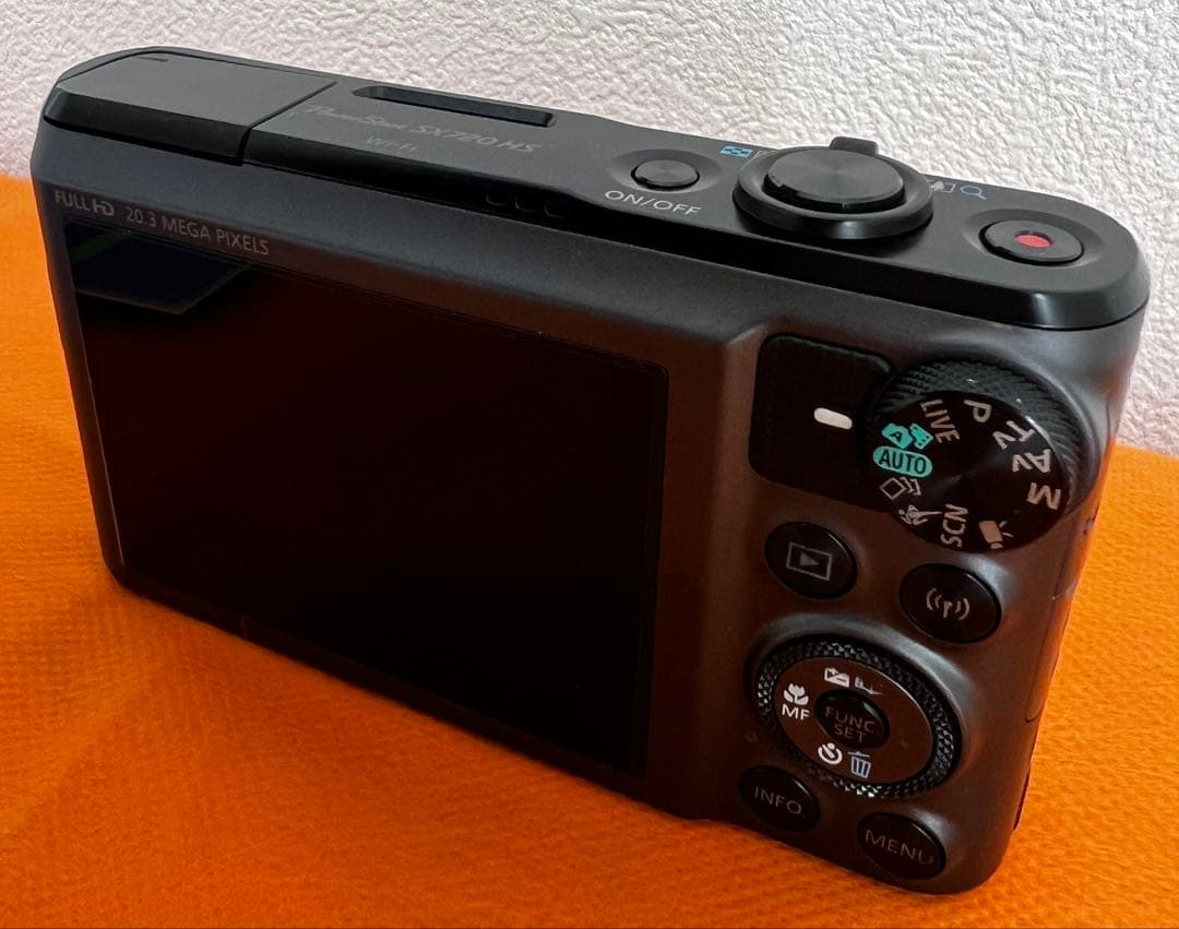 最終値下げ！！Canon PowerShot SX720 HS