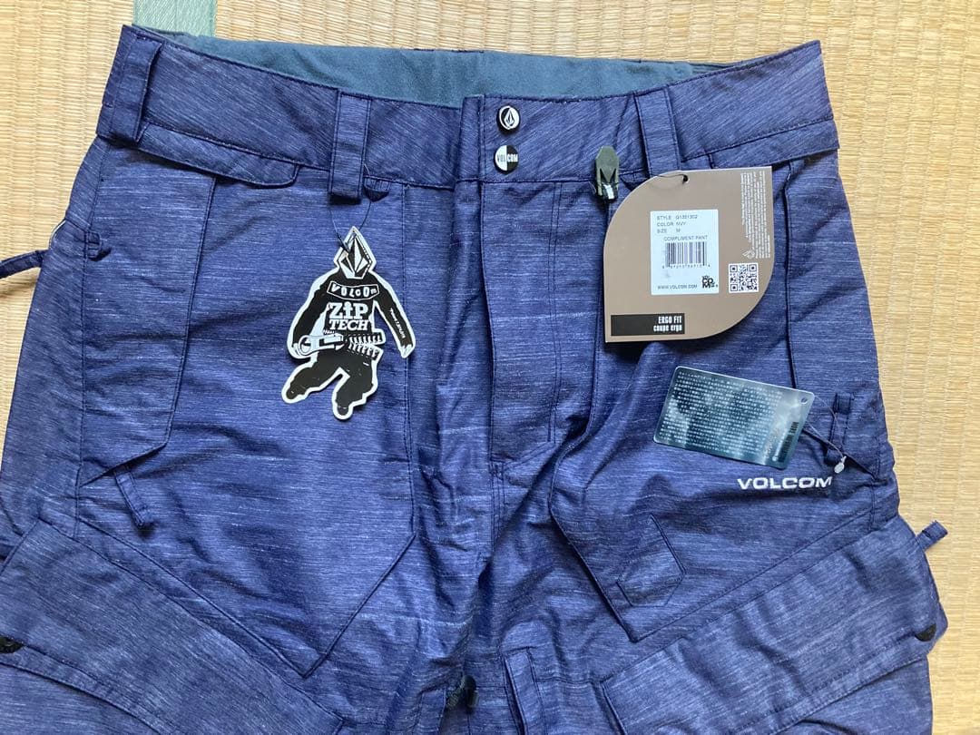 VOLCOM ボルコム　スノーボードパンツ