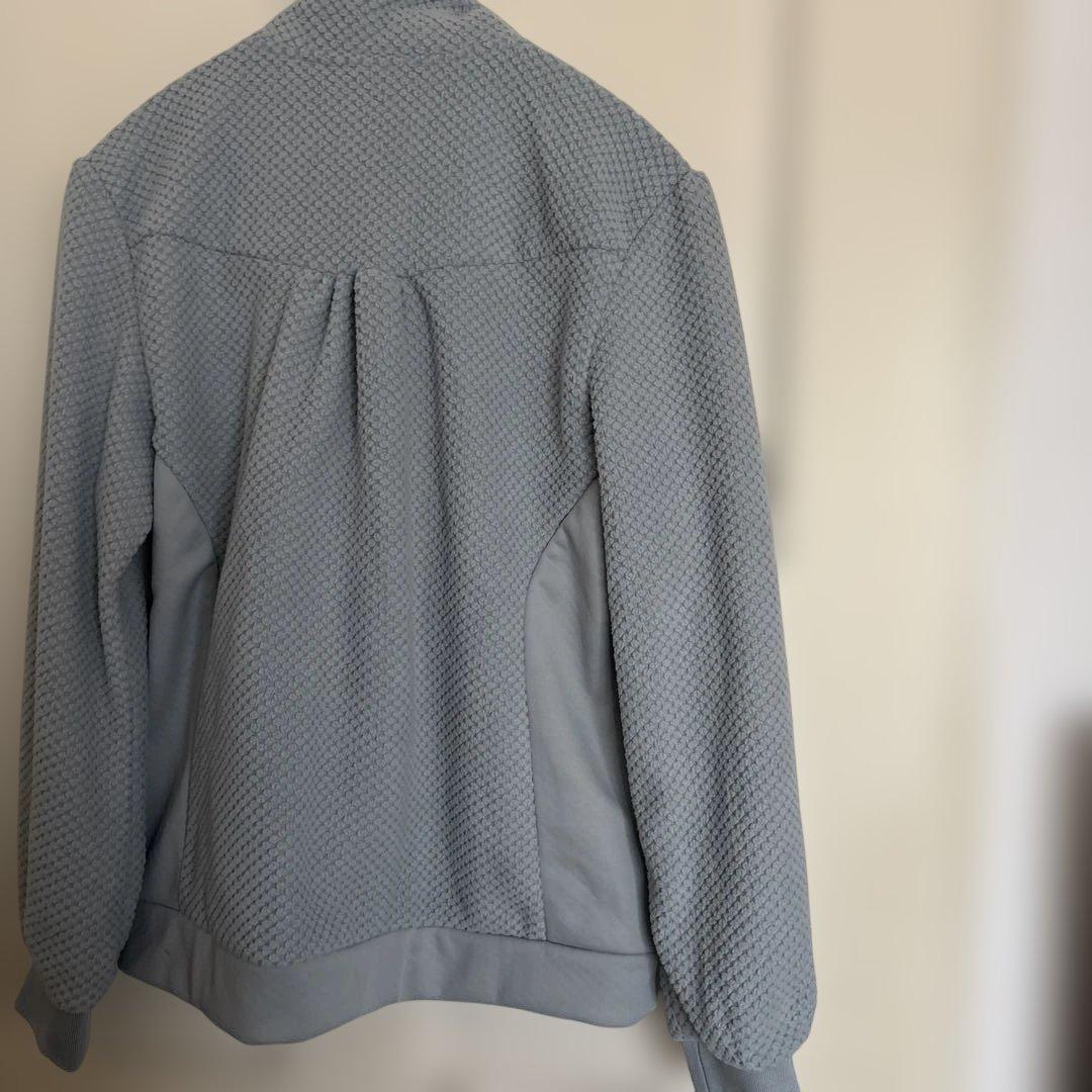 タグ付き未使用品！FILA レディースモコモコ素材グレー ジャケット XL
