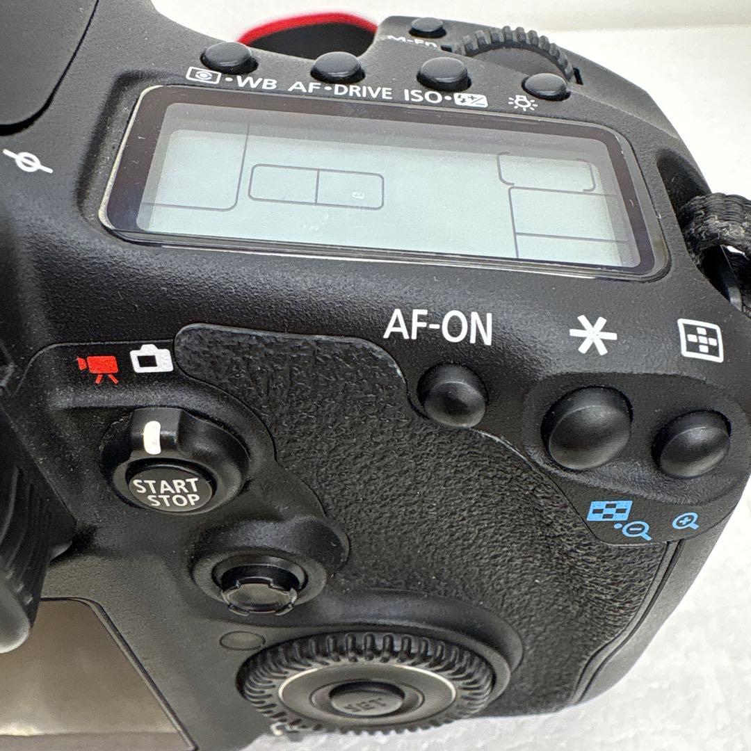 デジタルカメラ Canon EOS 7D EF-S 18-200mm 1:3.5-5-6 IS