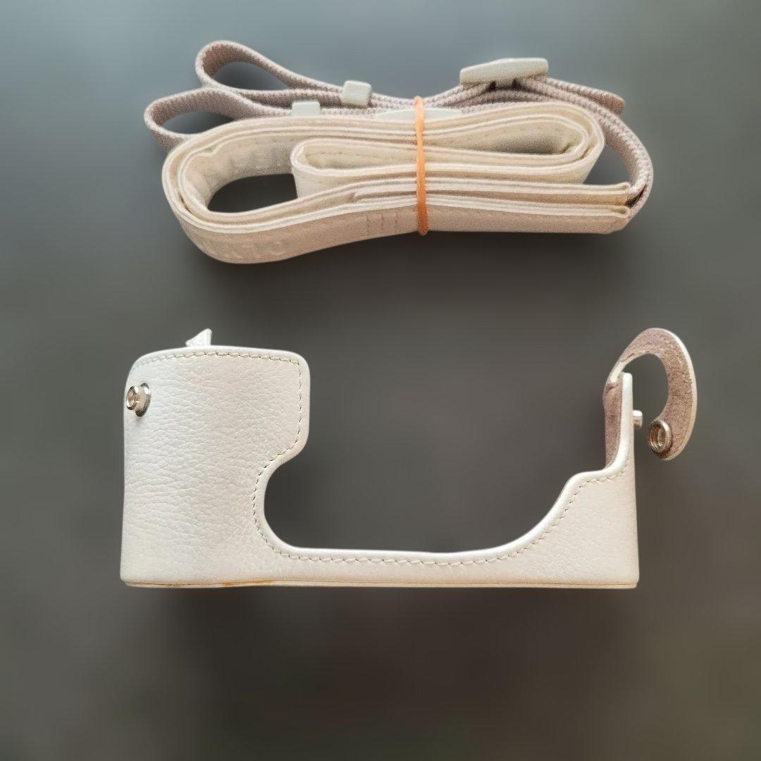 【美品】OLYMPUS PEN E-P7 ホワイト ボディ｜撮影ガイド本付き