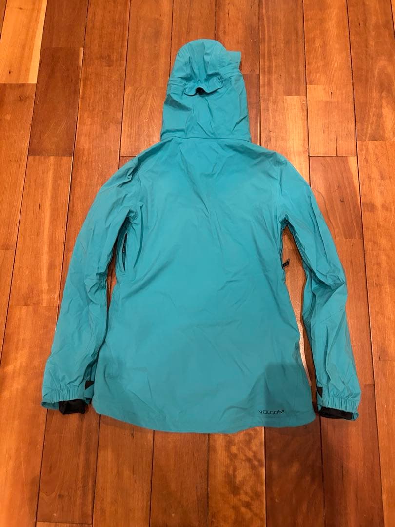 VOLCOM ゴアテックス　スノーボードジャケット　女性用 M