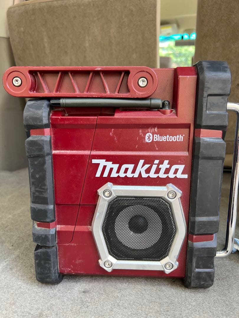 Makita MR108 Bluetooth スピーカー