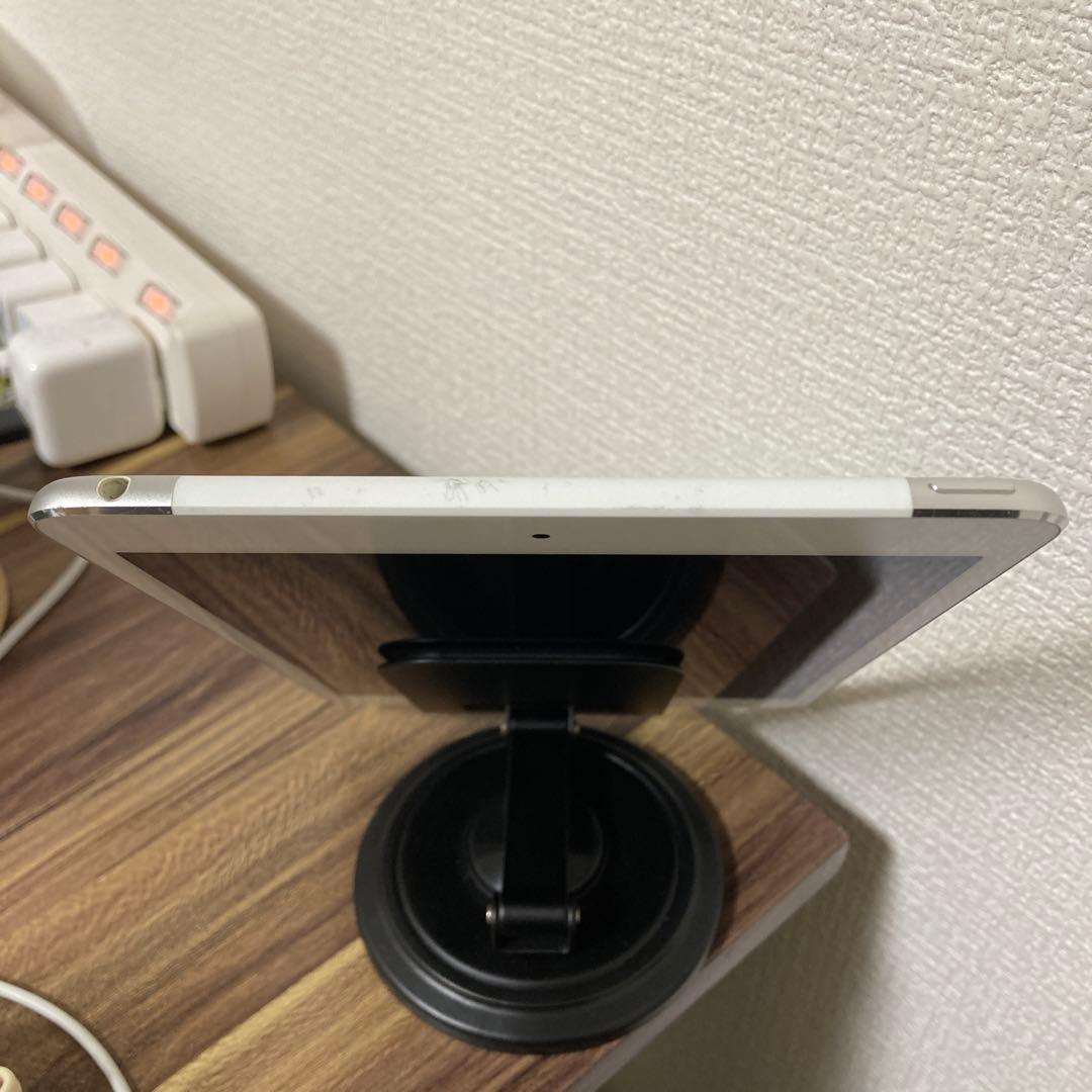 【格安美品！】【即日発送！】iPadmini4 セルラーモデル 128GB