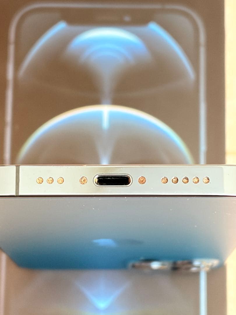 【美品・SIMフリー】iPhone12Pro 256GB ブルー