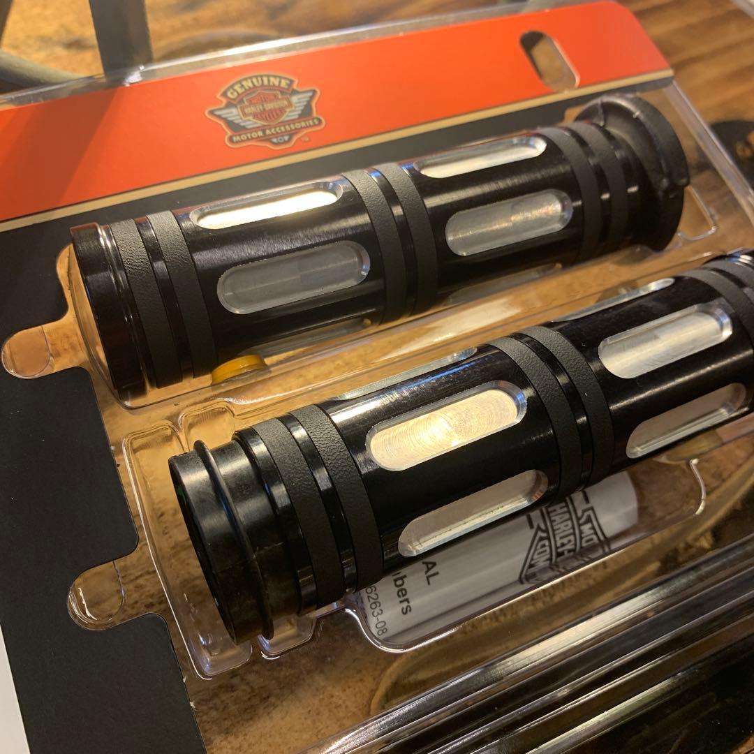 ハーレーダビッドソン バイク用 ブラックグリップ